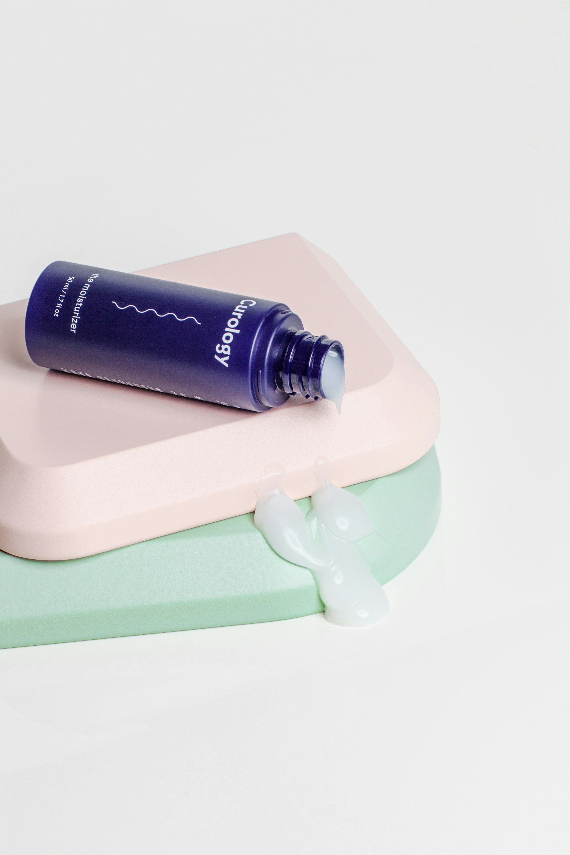 8. Glass Skin Routine: เคล็ดลับการบำรุงผิวให้ฉ่ำวาวสุขภาพดีจากภายใน
